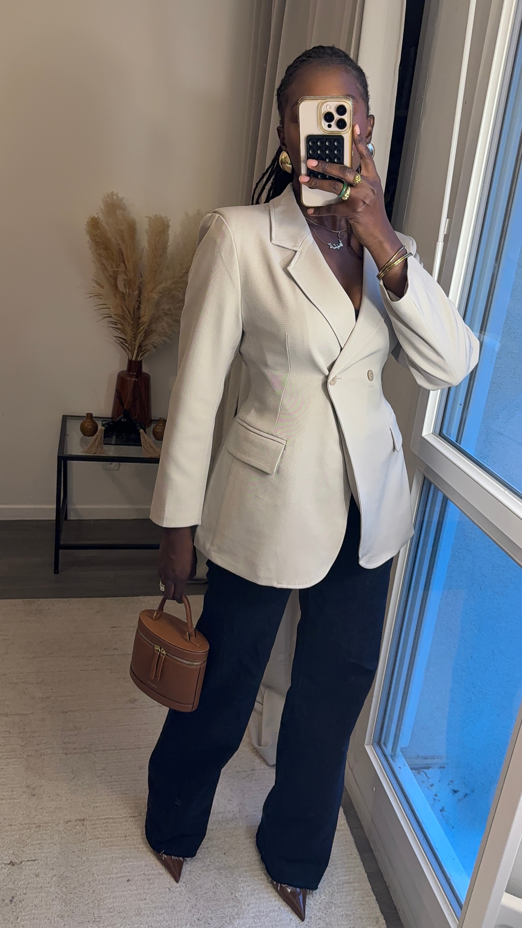 Veste cintrée avec ceinture ajustable