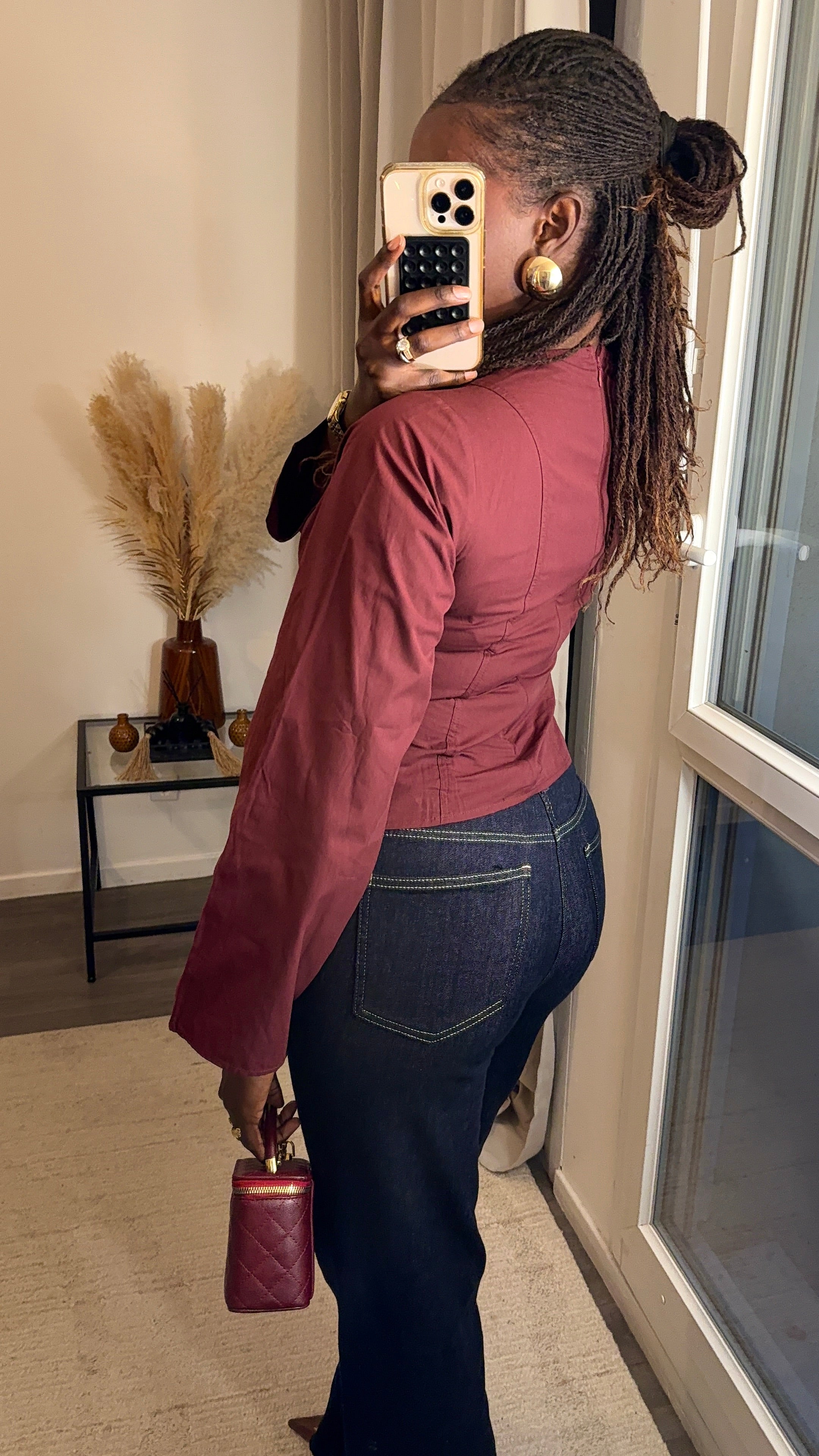 Haut cintré avec lacets bordeau