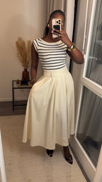 Jupe évasée avec poches créme