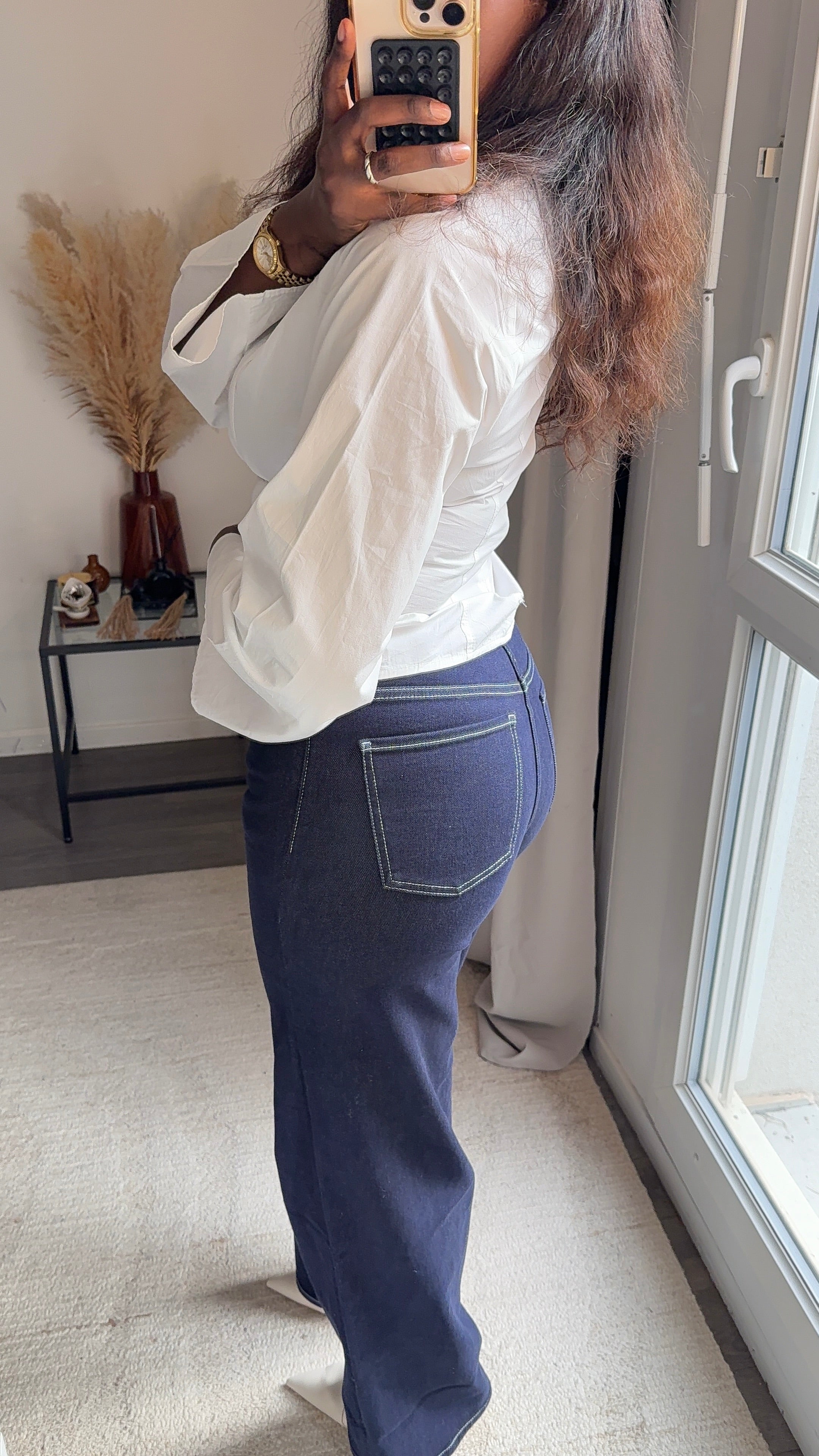 Jean à revers ultra long et ultra élastique